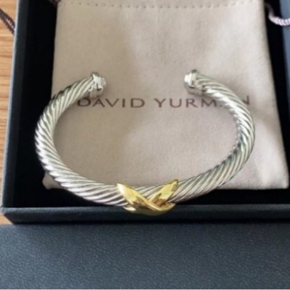 David Yurman's classic Cable bracelet is stylish and versatile - Picture 1 of 5